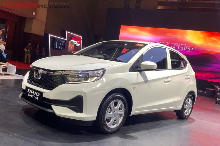 Honda Brio - Rental Mobil Banjarmasin